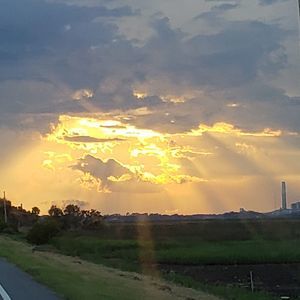 Meet your Posher, Yansa